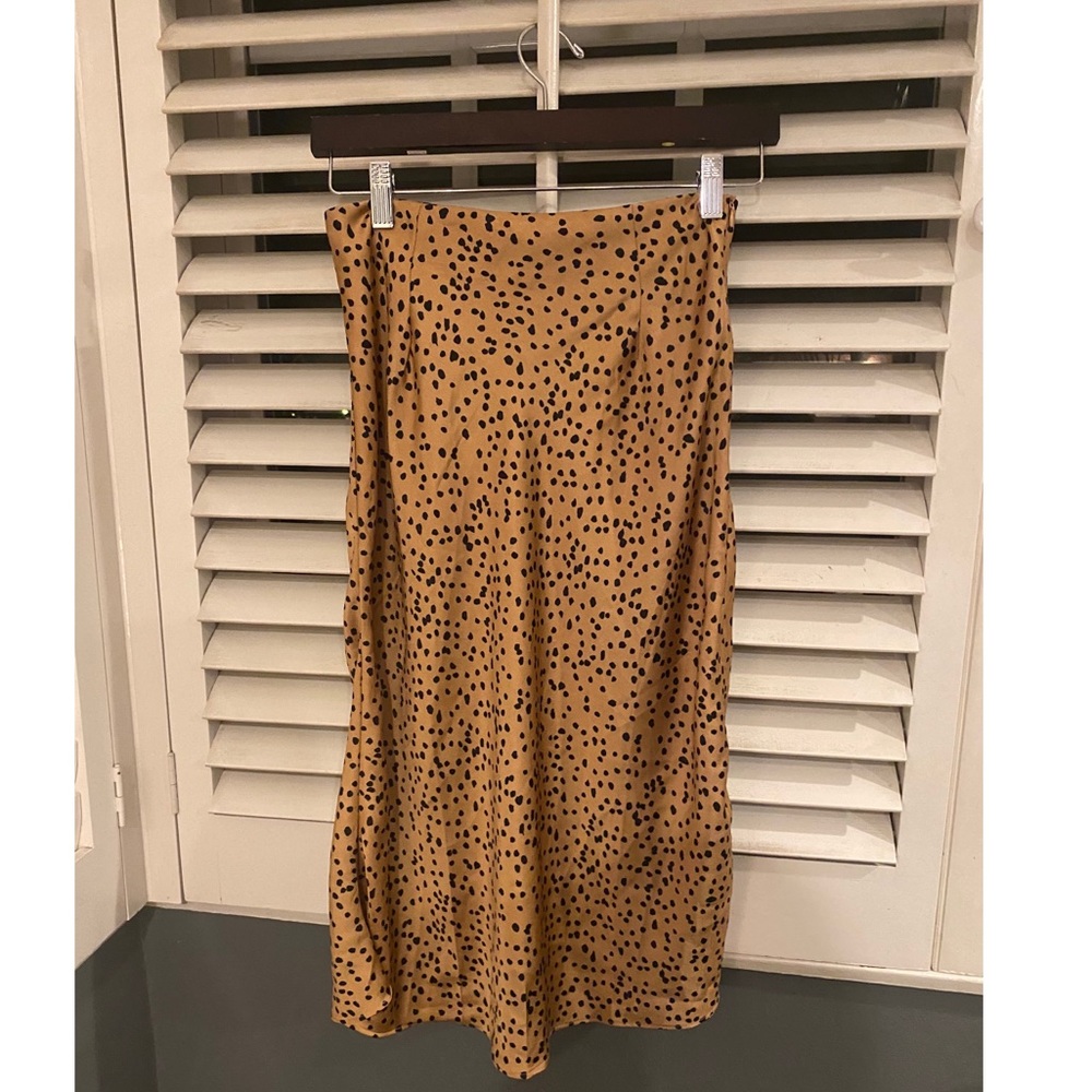 Black spotted maxi skirt